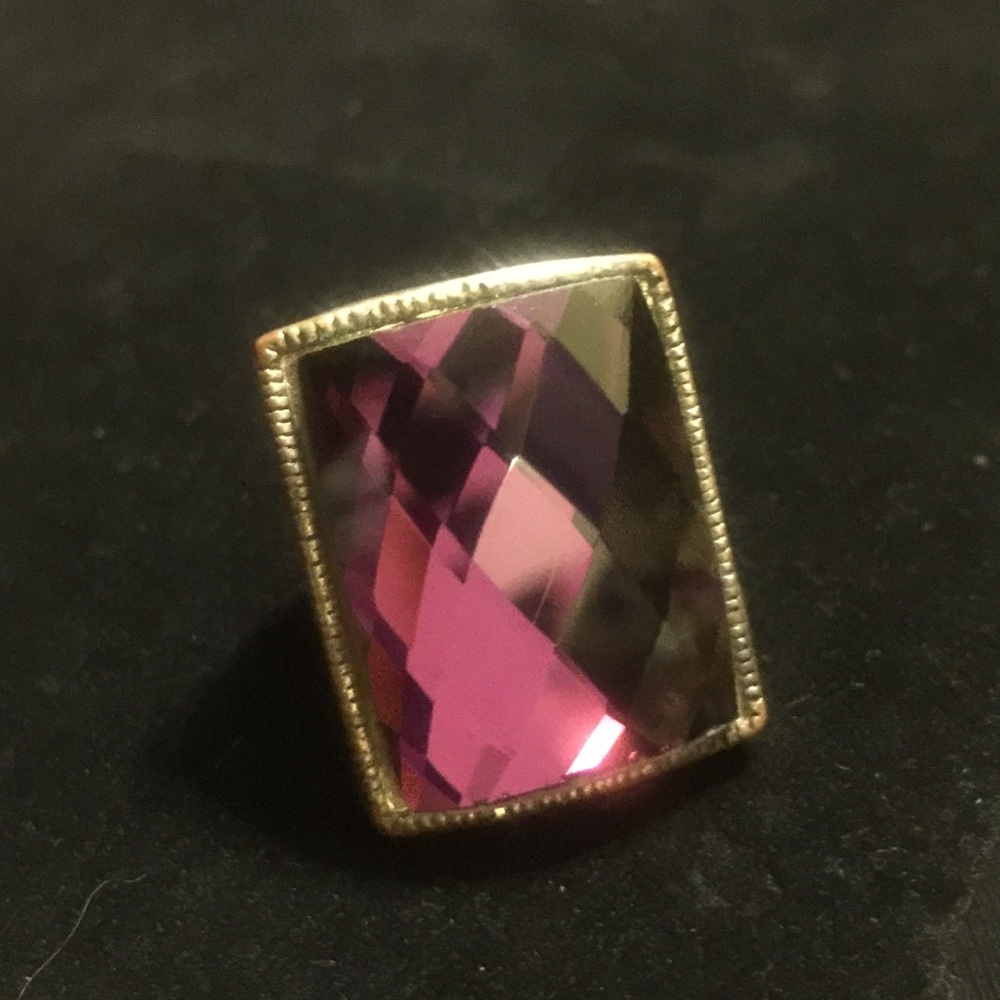 Wonderland Mirror Box Ring